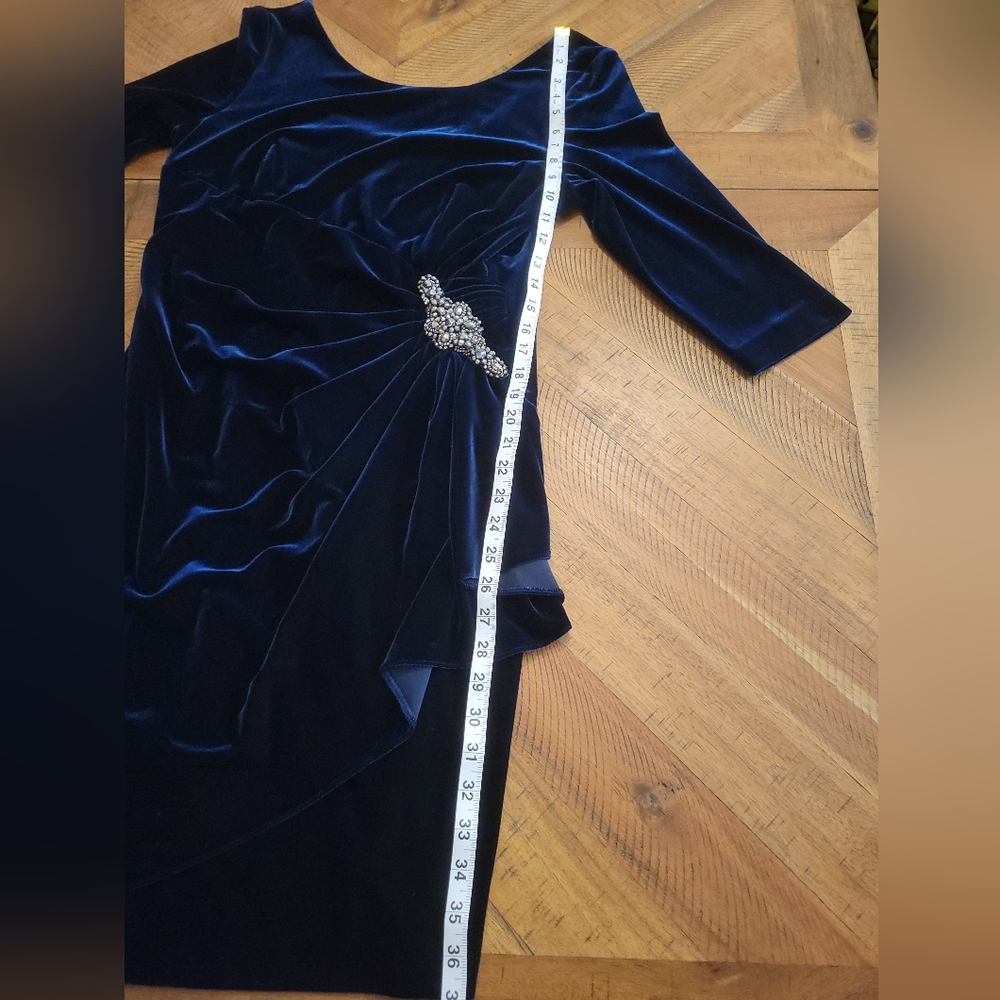 Alex Evenings Blue Velvet Cocktail Dress Size 12P - Picture 7 of 9